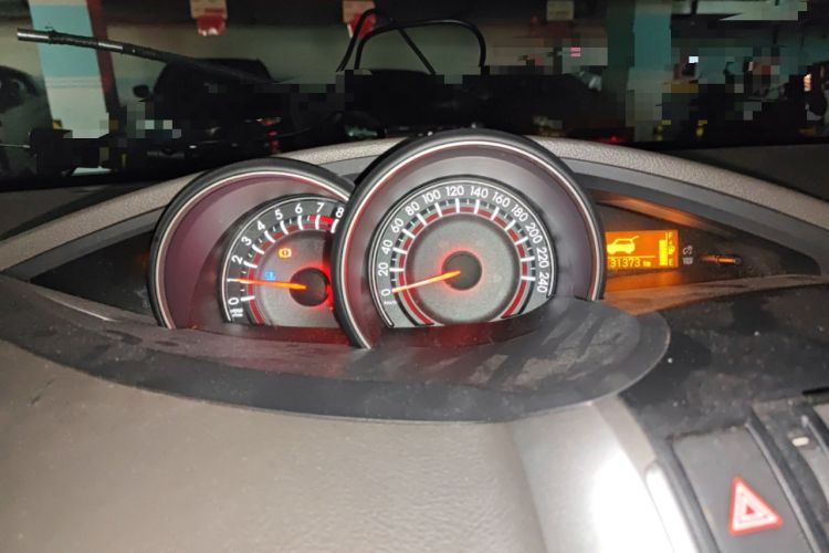 Used Toyota Verso 2015 180E CVT Crossover Edition Instrument Cluster