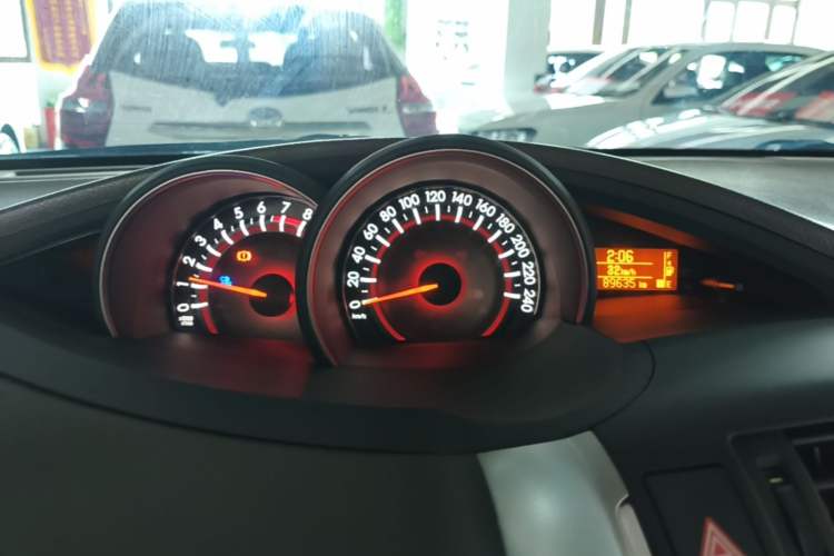 Used Toyota Verso 2015 180E CVT Crossover Edition Instrument Cluster