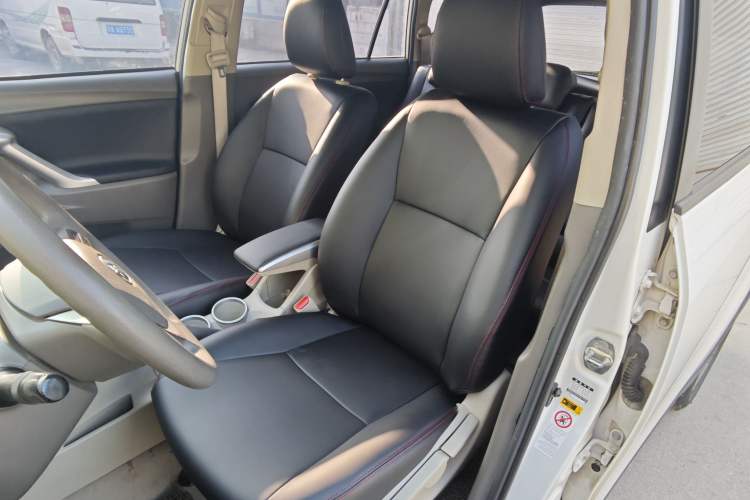 Used Toyota Verso 2015 180E CVT Crossover Edition Interior 2