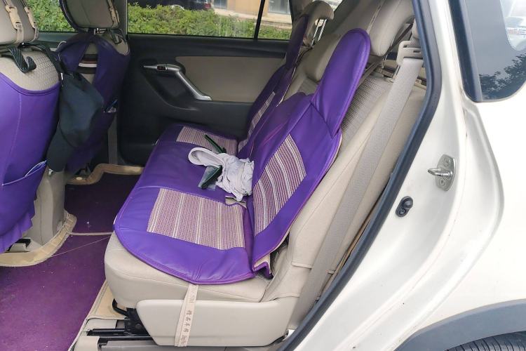 Used Toyota Verso 2015 180E CVT Crossover Edition Interior 4