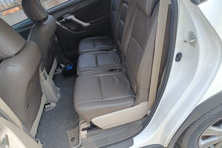 Used Toyota Verso 2015 180E CVT Crossover Edition Interior 4