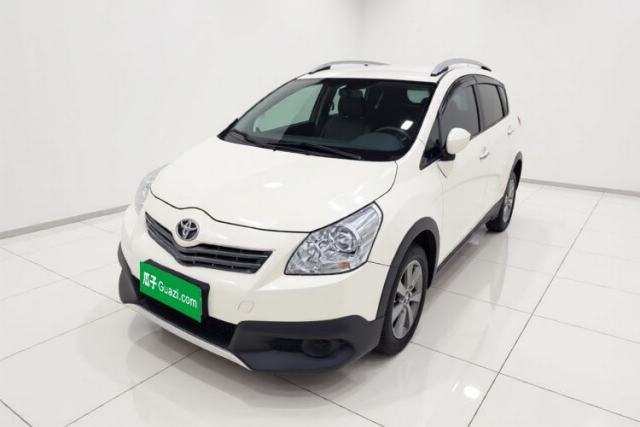 Toyota Verso 2015 180E CVT Crossover Edition d’occasion