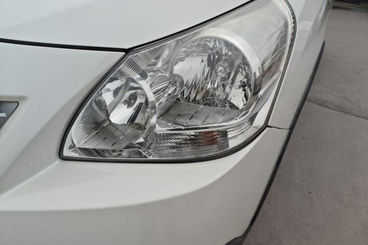 Used Toyota Verso 2015 180E CVT Crossover Edition Left Front Headlight