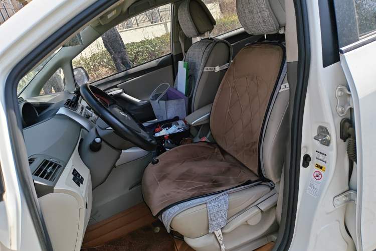 Used Toyota Verso 2015 180E CVT Crossover Edition Left Front Seat