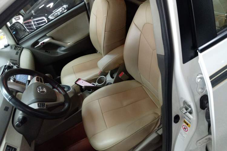 Used Toyota Verso 2015 180E CVT Crossover Edition Left Front Seat