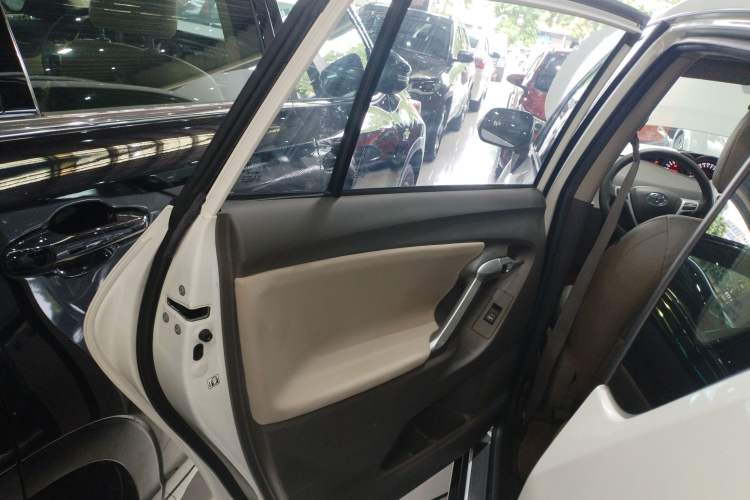 Used Toyota Verso 2015 180E CVT Crossover Edition Left Rear Door Interior