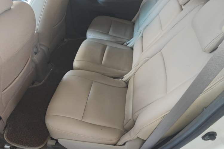 Used Toyota Verso 2015 180E CVT Crossover Edition Left Rear Seat