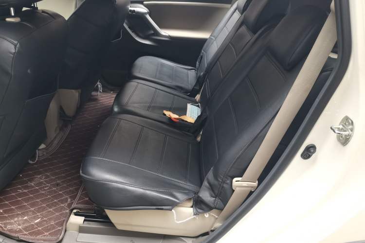 Used Toyota Verso 2015 180E CVT Crossover Edition Left Rear Seat