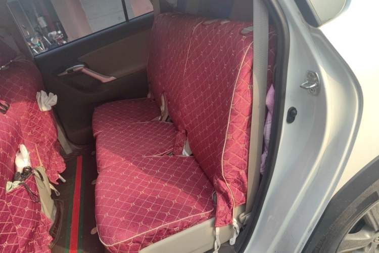 Used Toyota Verso 2015 180E CVT Crossover Edition Left Rear Seat