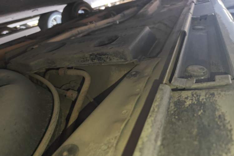Used Toyota Verso 2015 180E CVT Crossover Edition Left Side Sill