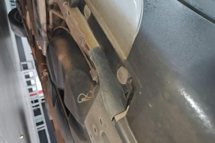 Used Toyota Verso 2015 180E CVT Crossover Edition Left Side Sill