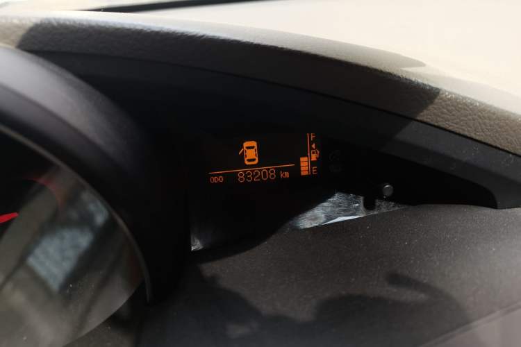 Used Toyota Verso 2015 180E CVT Crossover Edition Odometer Close Up