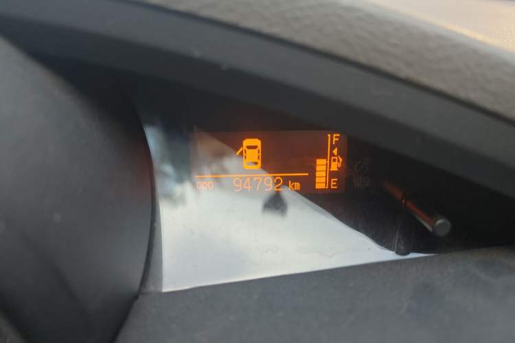 Used Toyota Verso 2015 180E CVT Crossover Edition Odometer Close Up