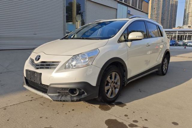 Used Toyota Verso 2015 180E CVT Crossover Edition