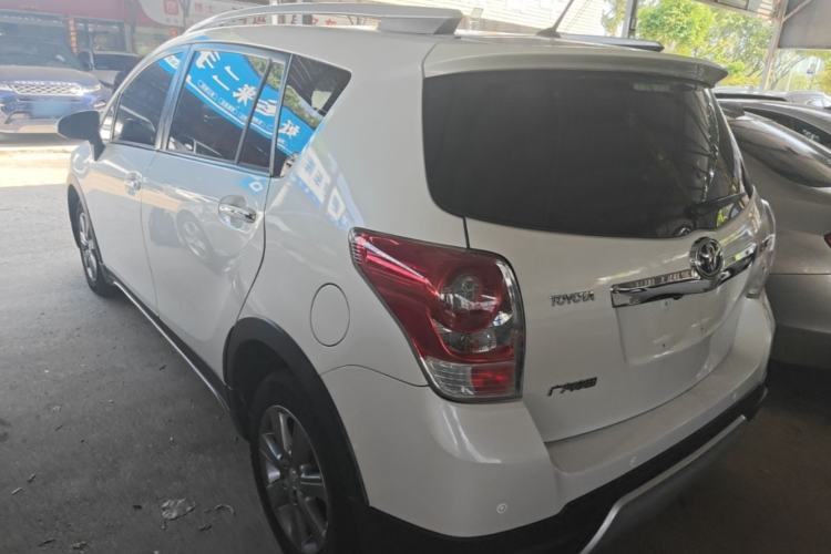 Used Toyota Verso 2015 180E CVT Crossover Edition Rear Left 45 Deg