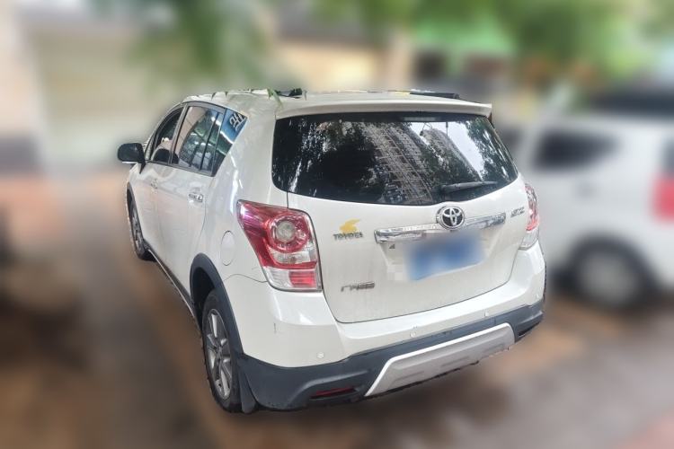 Used Toyota Verso 2015 180E CVT Crossover Edition Rear Left 45 Deg