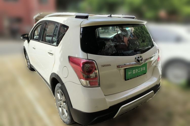Used Toyota Verso 2015 180E CVT Crossover Edition Rear Left 45 Deg