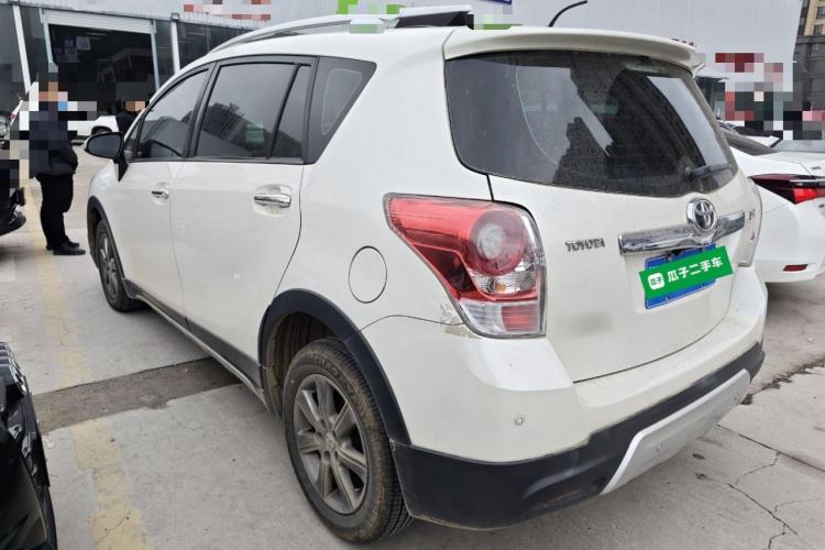 Used Toyota Verso 2015 180E CVT Crossover Edition Rear Left 45 Deg
