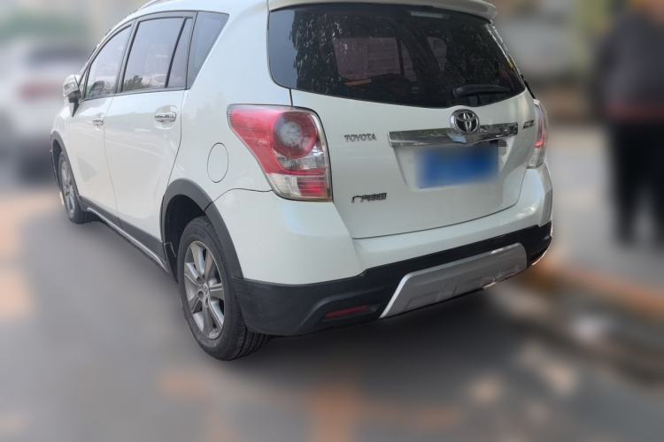 Used Toyota Verso 2015 180E CVT Crossover Edition Rear Left 45 Deg