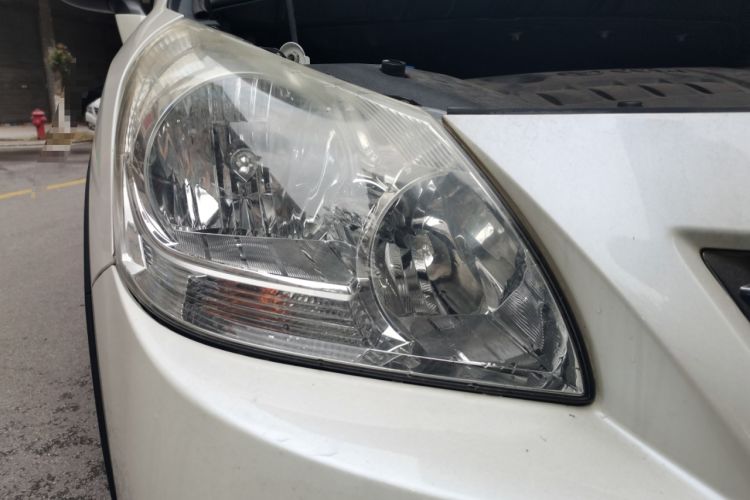 Used Toyota Verso 2015 180E CVT Crossover Edition Right Front Headlight