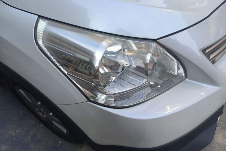 Used Toyota Verso 2015 180E CVT Crossover Edition Right Front Headlight