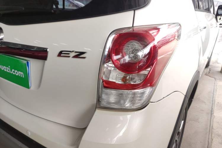 Used Toyota Verso 2015 180E CVT Crossover Edition Right Rear Taillight