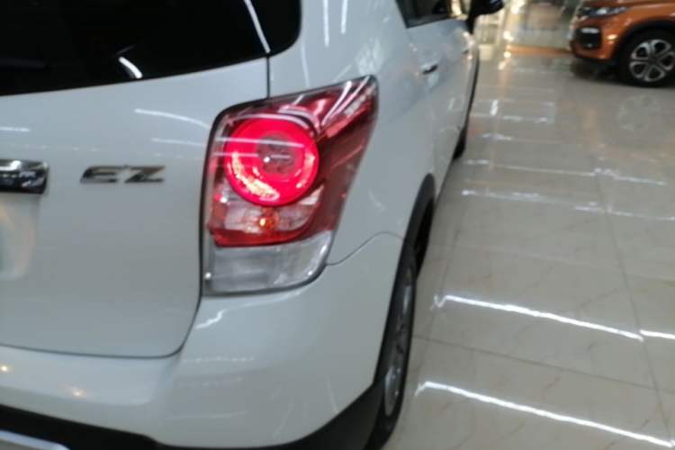 Used Toyota Verso 2015 180E CVT Crossover Edition Right Rear Taillight