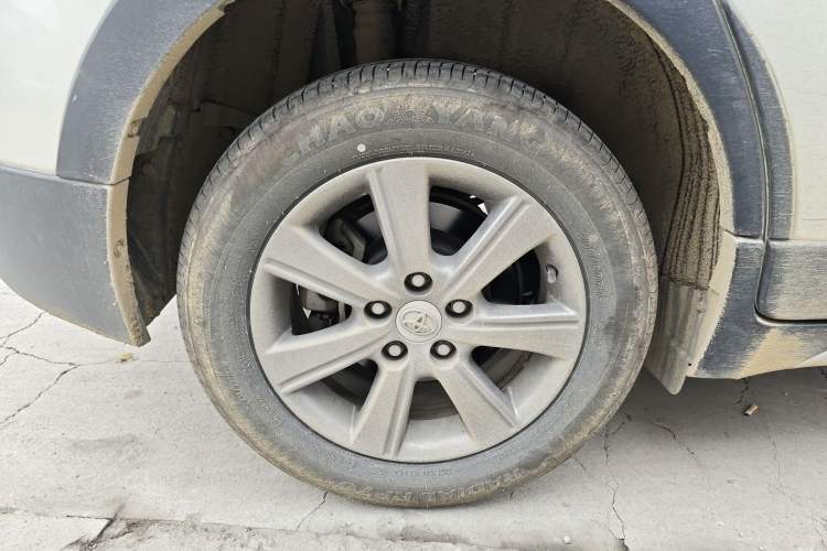 Used Toyota Verso 2015 180E CVT Crossover Edition Right Rear Wheel Hub