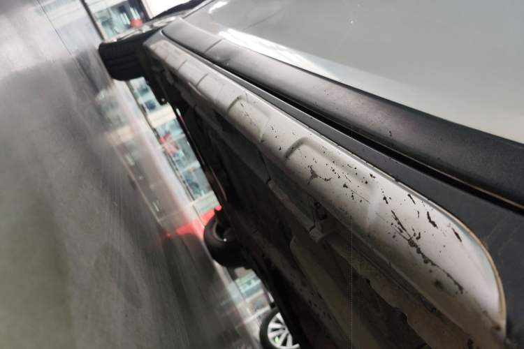 Used Toyota Verso 2015 180E CVT Crossover Edition Right Side Sill