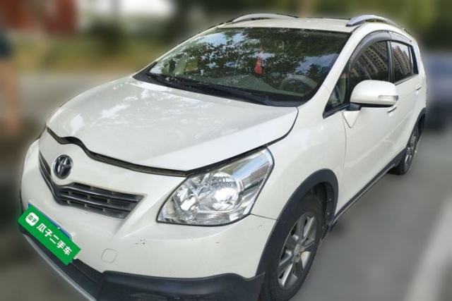 Used Toyota Verso 2015 180E CVT Crossover Edition