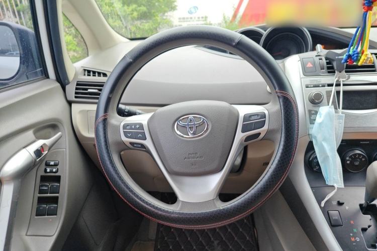 Used Toyota Verso 2015 180E CVT Crossover Edition Steering Wheel