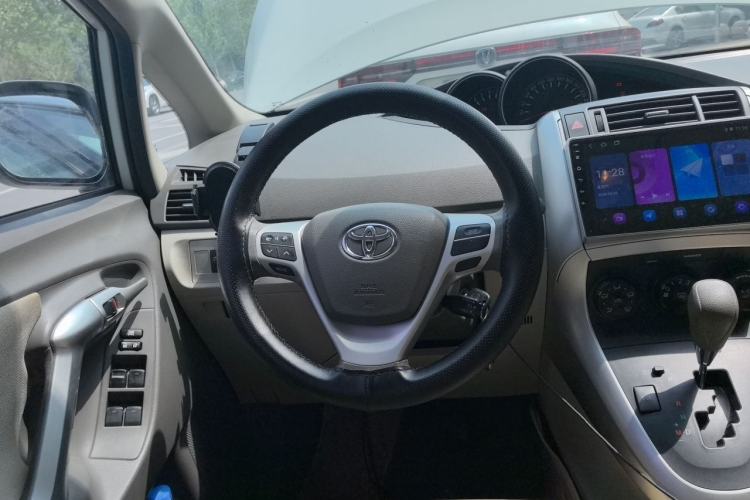 Used Toyota Verso 2015 180E CVT Crossover Edition Steering Wheel