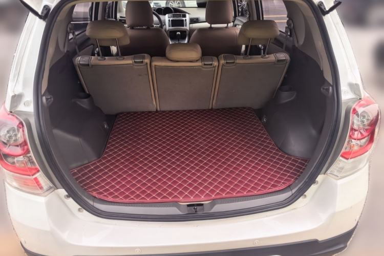 Used Toyota Verso 2015 180E CVT Crossover Edition Trunk