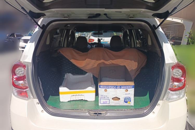 Used Toyota Verso 2015 180E CVT Crossover Edition Trunk
