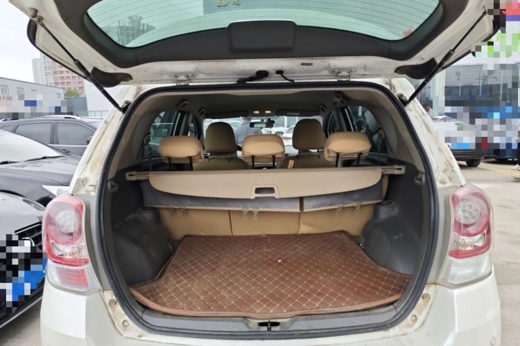 Used Toyota Verso 2015 180E CVT Crossover Edition Trunk