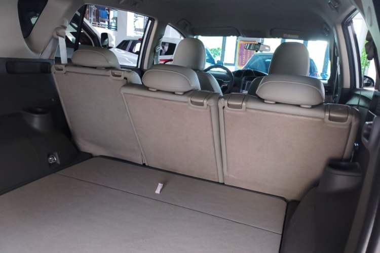 Used Toyota Verso 2015 180E CVT Crossover Edition Trunk