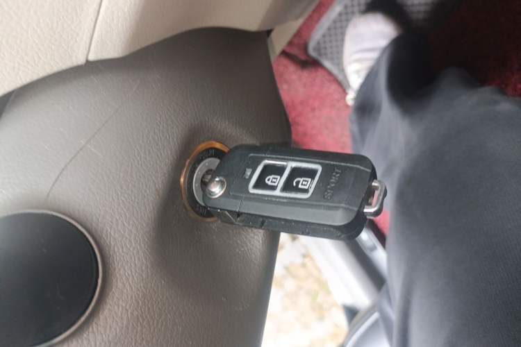 Used Toyota Verso 2015 180E CVT Crossover Edition Vehicle Key