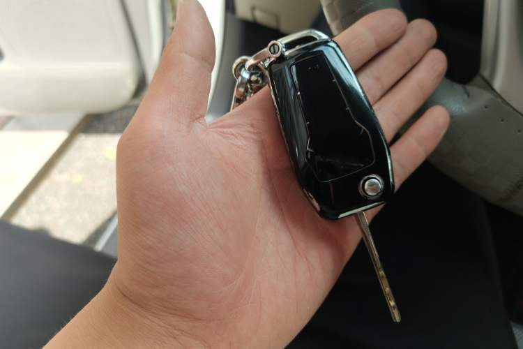 Used Toyota Verso 2015 180E CVT Crossover Edition Vehicle Key