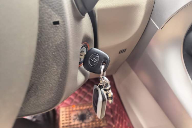 Used Toyota Verso 2015 180E CVT Crossover Edition Vehicle Key