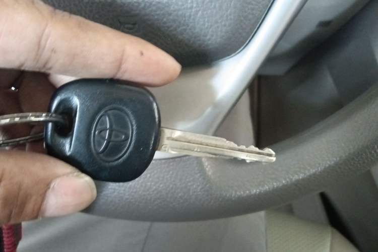 Used Toyota Verso 2015 180E CVT Crossover Edition Vehicle Key