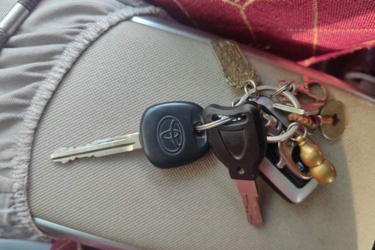 Used Toyota Verso 2015 180E CVT Crossover Edition Vehicle Key
