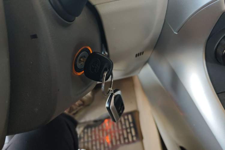 Used Toyota Verso 2015 180E CVT Crossover Edition Vehicle Key