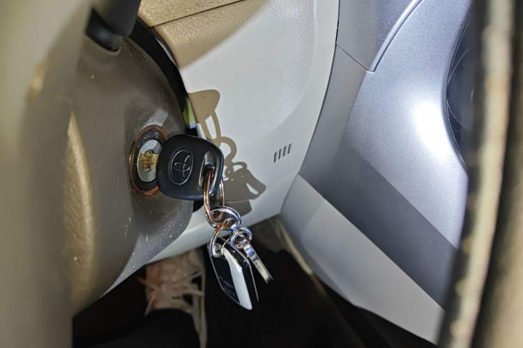 Used Toyota Verso 2015 180E CVT Crossover Edition Vehicle Key