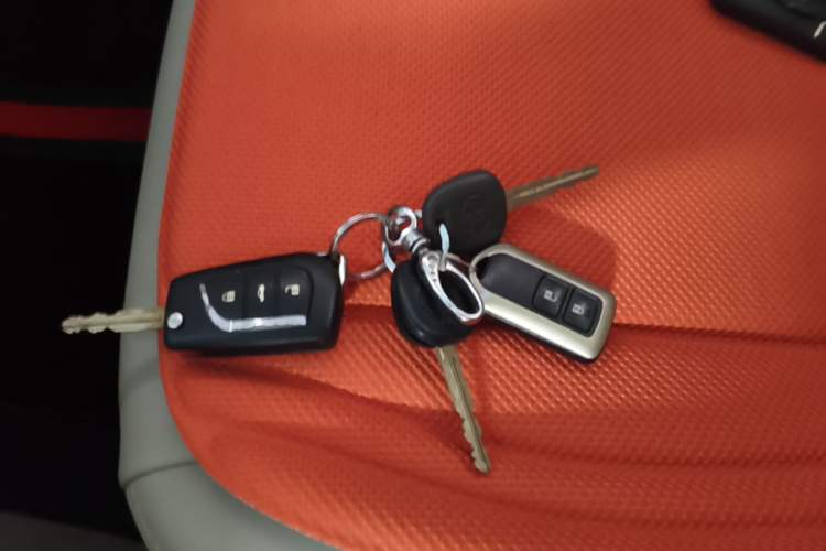 Used Toyota Verso 2015 180E CVT Crossover Edition Vehicle Key