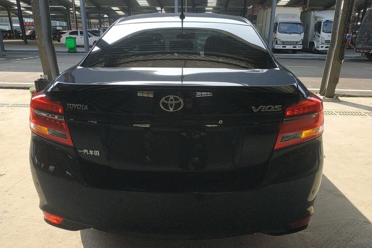 Used Toyota Vios 2017 1.5L CVT Innovation Edition Exterior 4