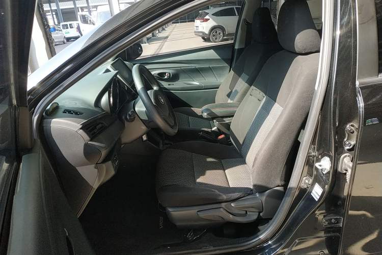Used Toyota Vios 2017 1.5L CVT Innovation Edition Left Front Seat