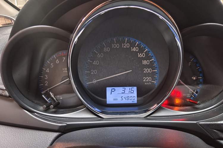 Used Toyota Vios 2017 1.5L CVT Innovation Edition Odometer Close Up