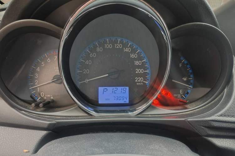 Used Toyota Vios 2017 1.5L CVT Innovation Edition Odometer Close Up