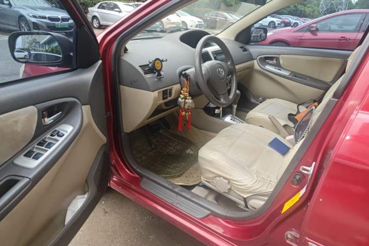 Used Toyota Vios 2005 1.5L GL-i AT Driver Seat