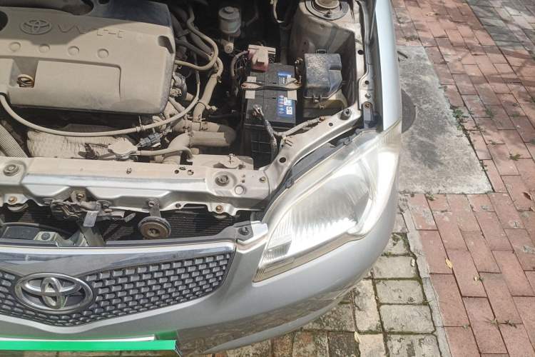 Used Toyota Vios 2006 1.5L GL-i AT Engine Bay Left